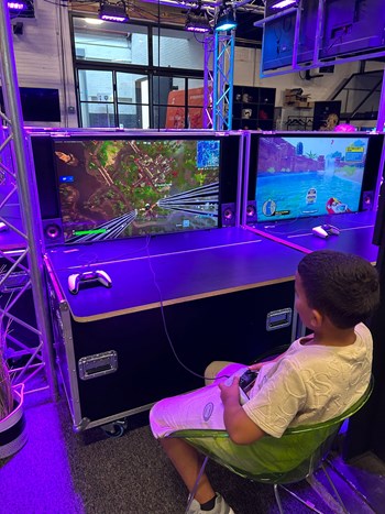 1000049674 1000049674